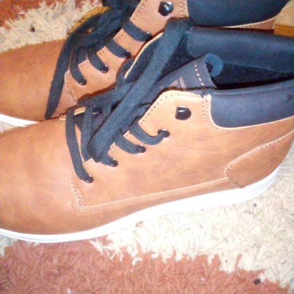 Brown boots Size 12 Men